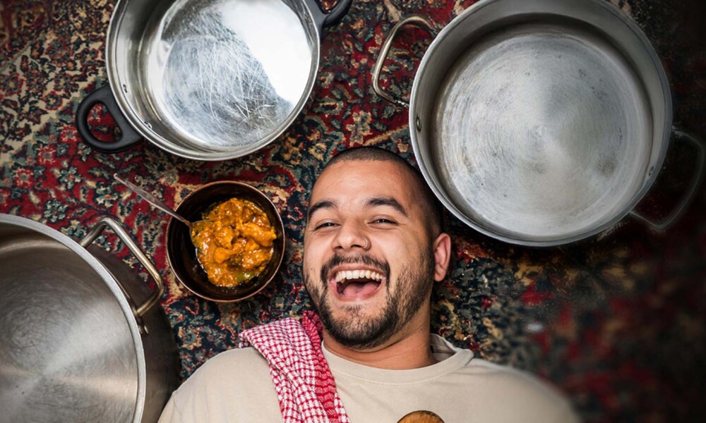 A Place in the Sultan's Kitchen  (or How to Make the Perfect One-Pot Chicken Curry)