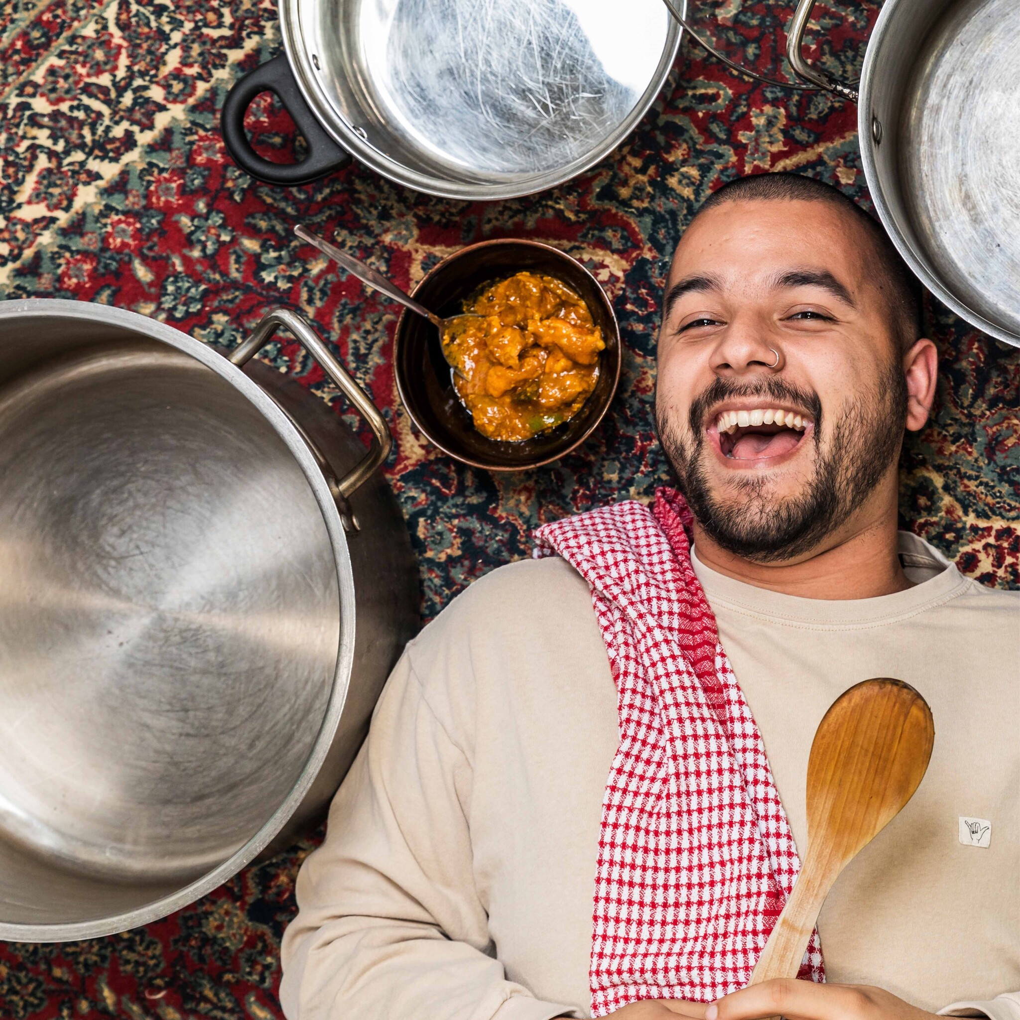 A Place in the Sultan's Kitchen  (or How to Make the Perfect One-Pot Chicken Curry)