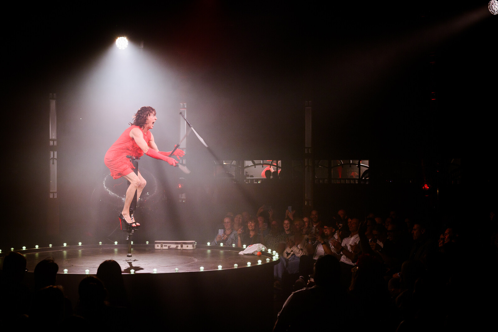 La-Ronde_credit_Jinki_Cambronero (8).jpg